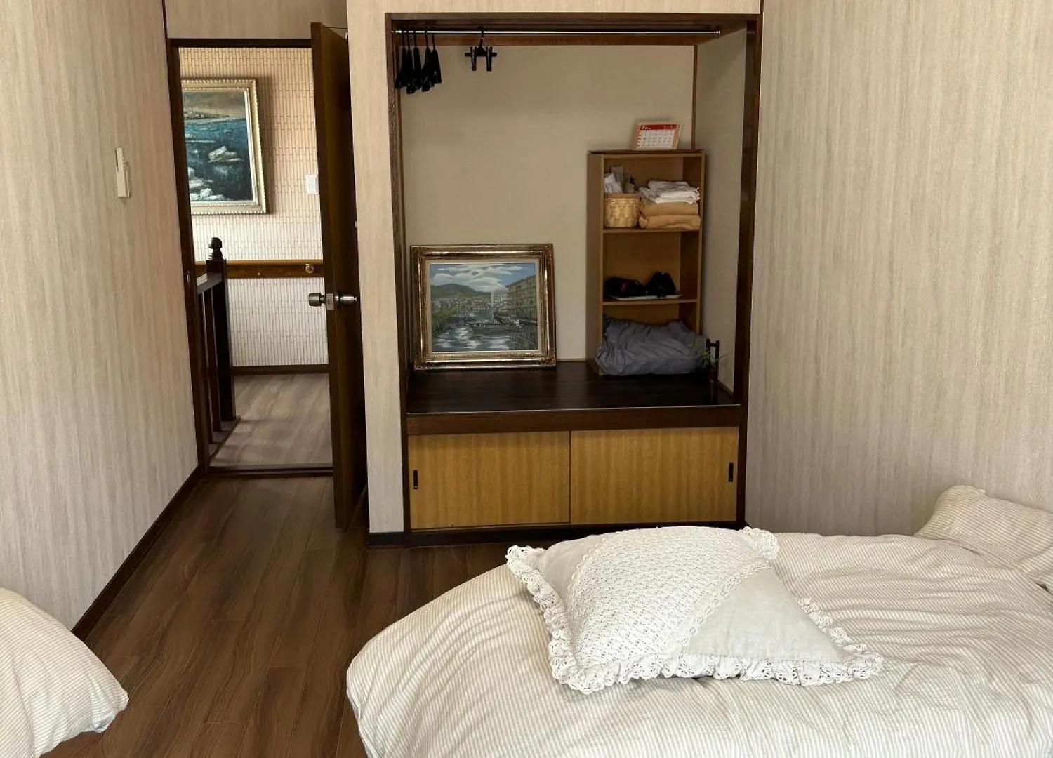 Guest House 来夢 أوتارو 0*,