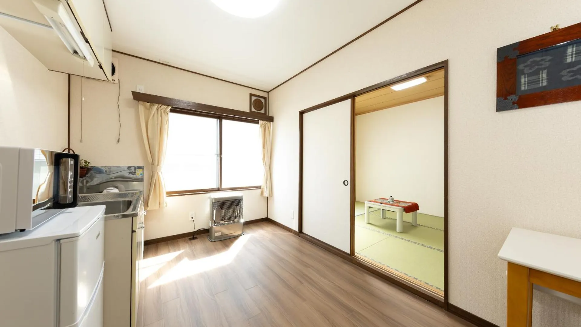 Guest House 来夢 أوتارو